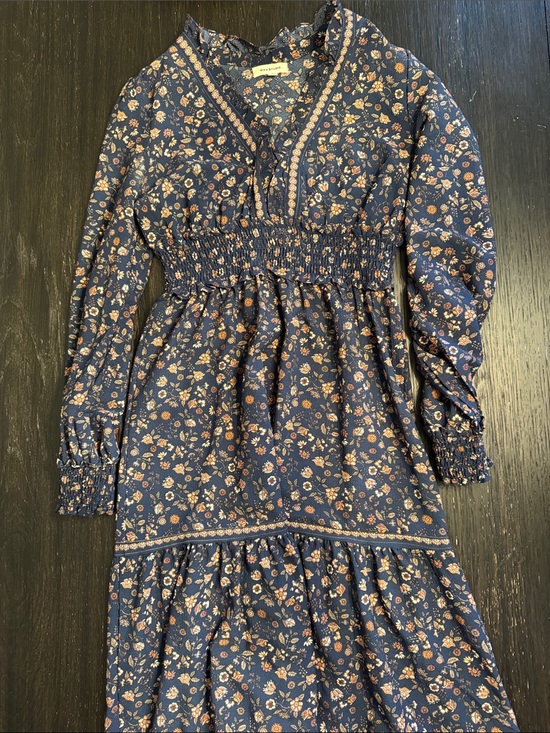 Max Studio Dresses & Skirts - Max Studio Navy Floral Maxi Dress with Pink and Cream Accents